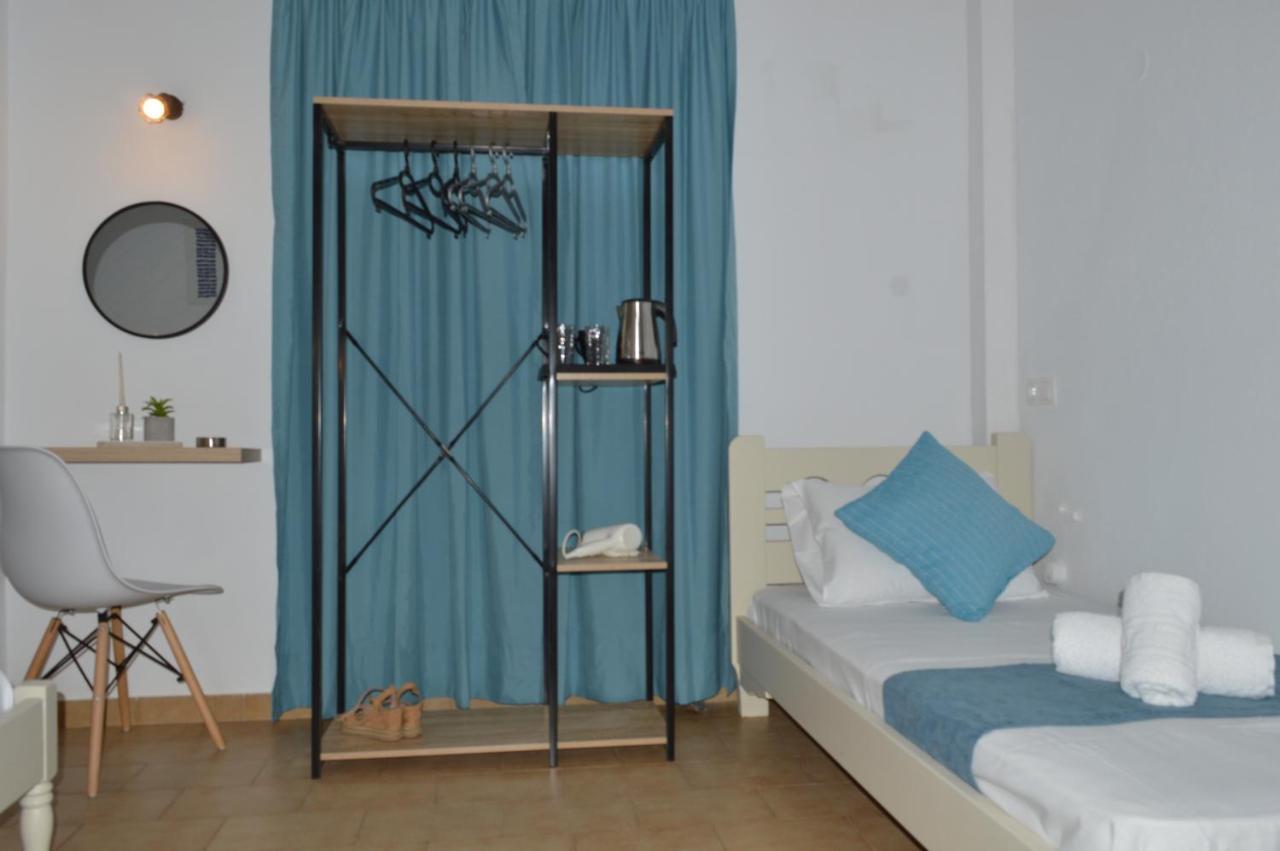 Pansion Katerina Hotel สเกียธอสทาวน์ ภายนอก รูปภาพ