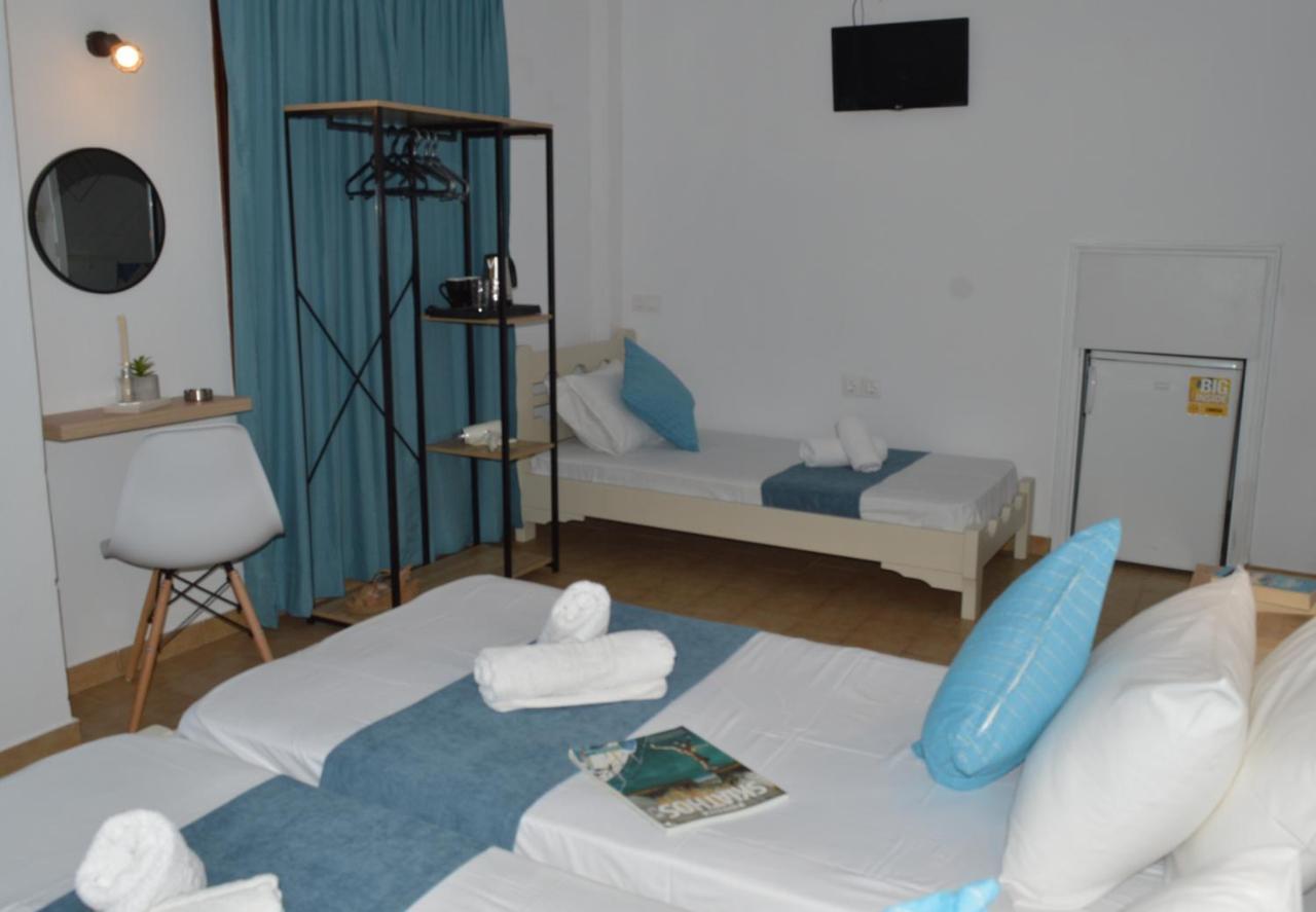 Pansion Katerina Hotel สเกียธอสทาวน์ ภายนอก รูปภาพ